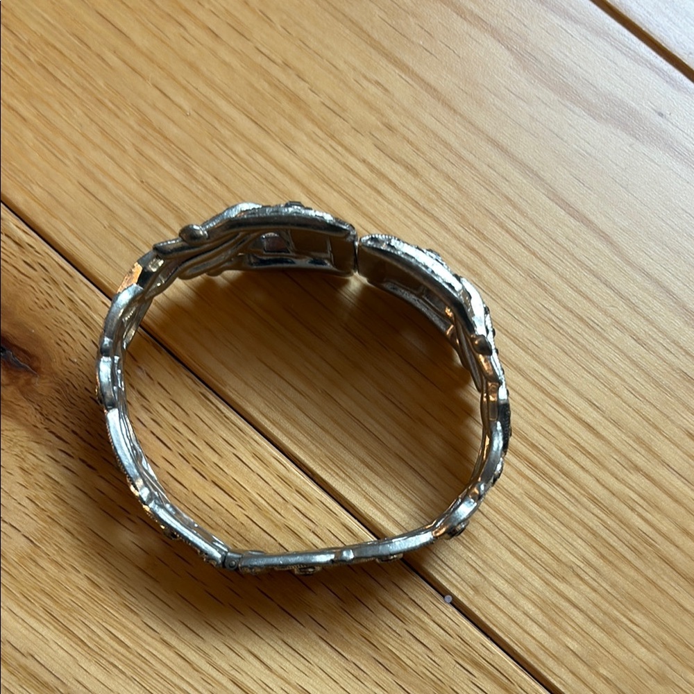 Silver Tone Rhinestone Buckle Bracelet - Picture 3 of 4